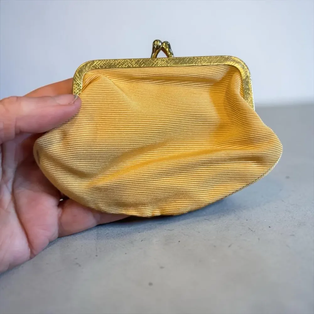 Vintage Gold Kiss Lock Coin Purse Ribbed Satin Change Purse Retro Glam